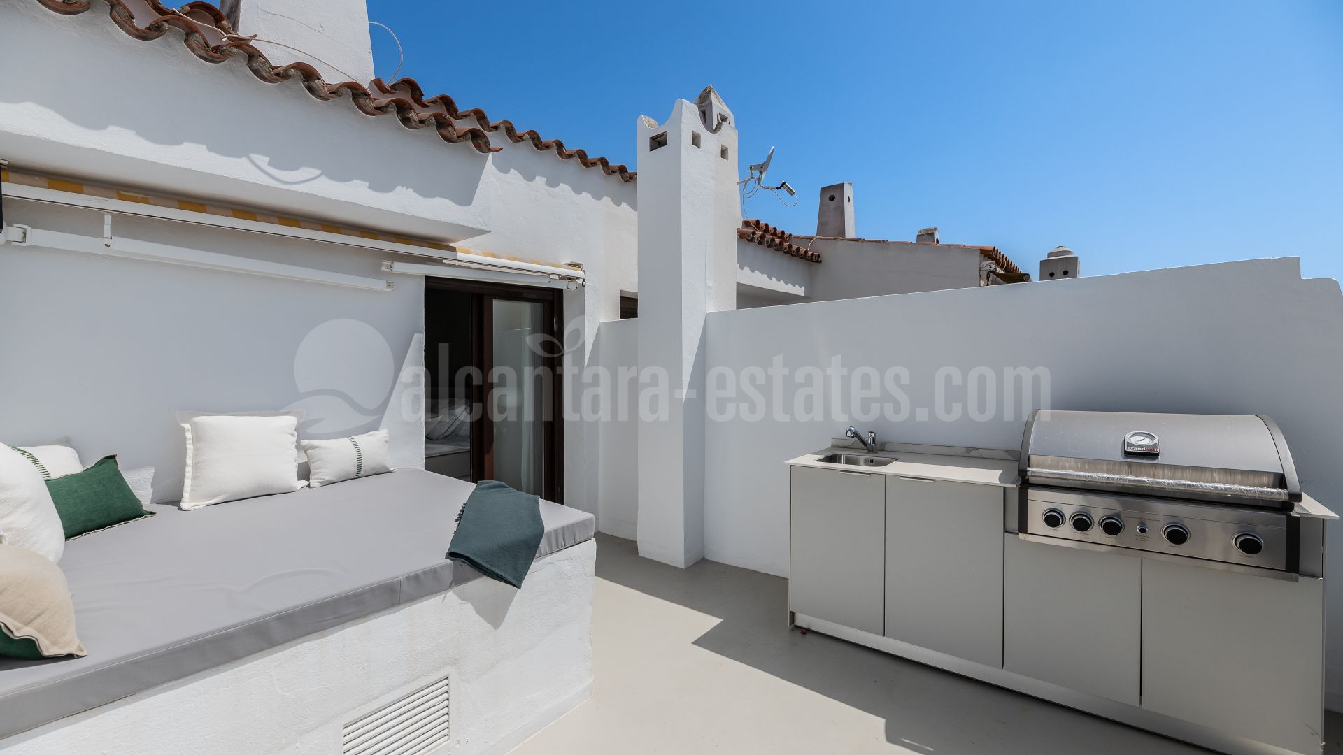 Atico Duplex en Coto Real II, Marbella