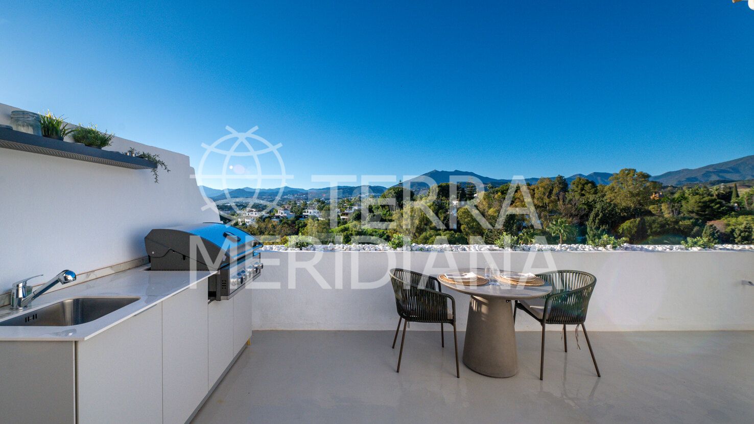 Duplex Penthouse in Coto Real II, Marbella
