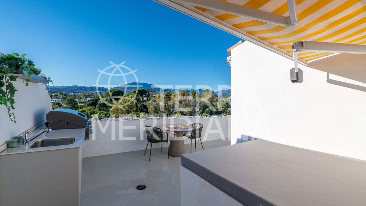 Duplex Penthouse in Coto Real II, Marbella