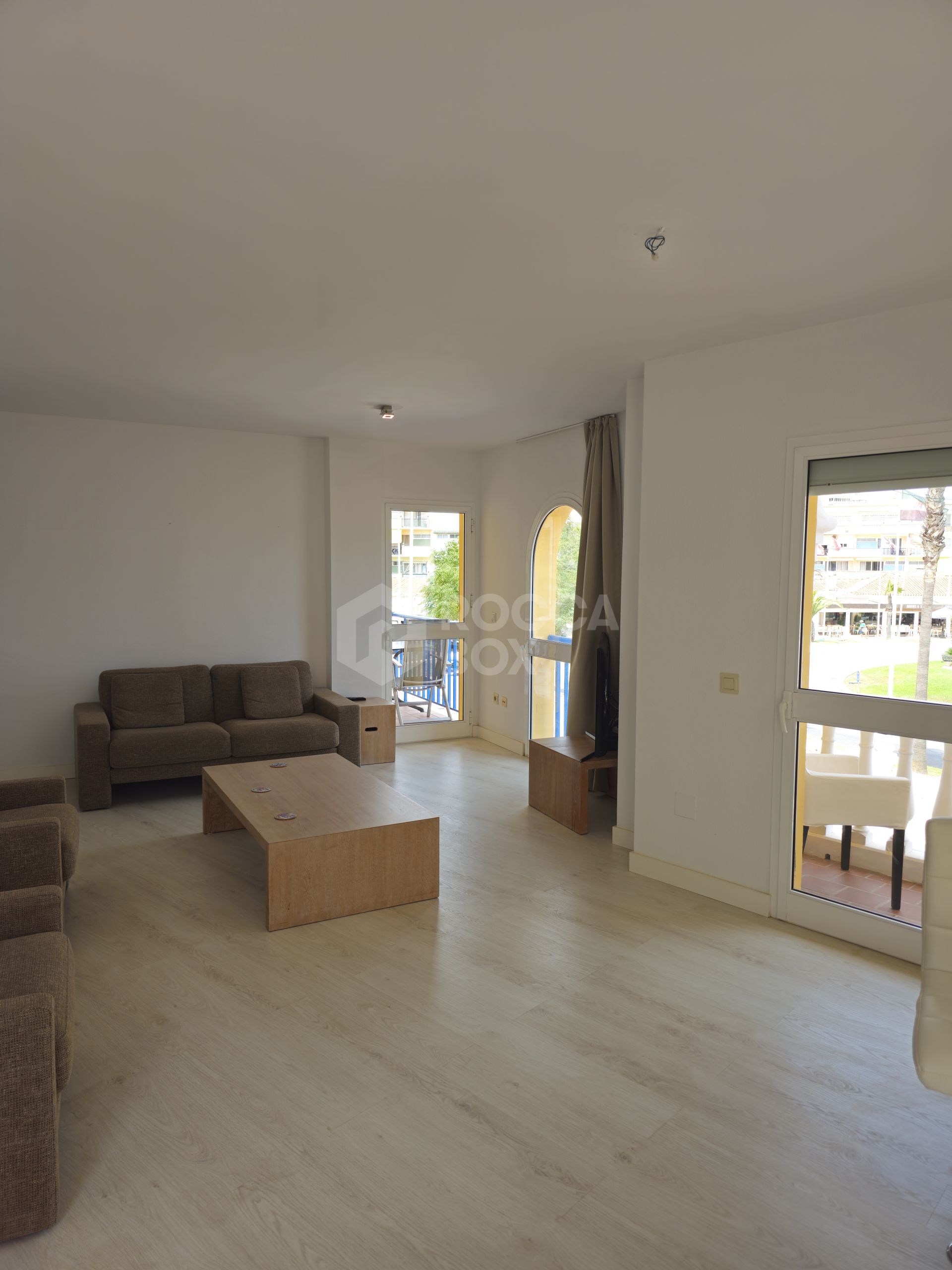 2 bedroom front-line apartment in Torremolinos