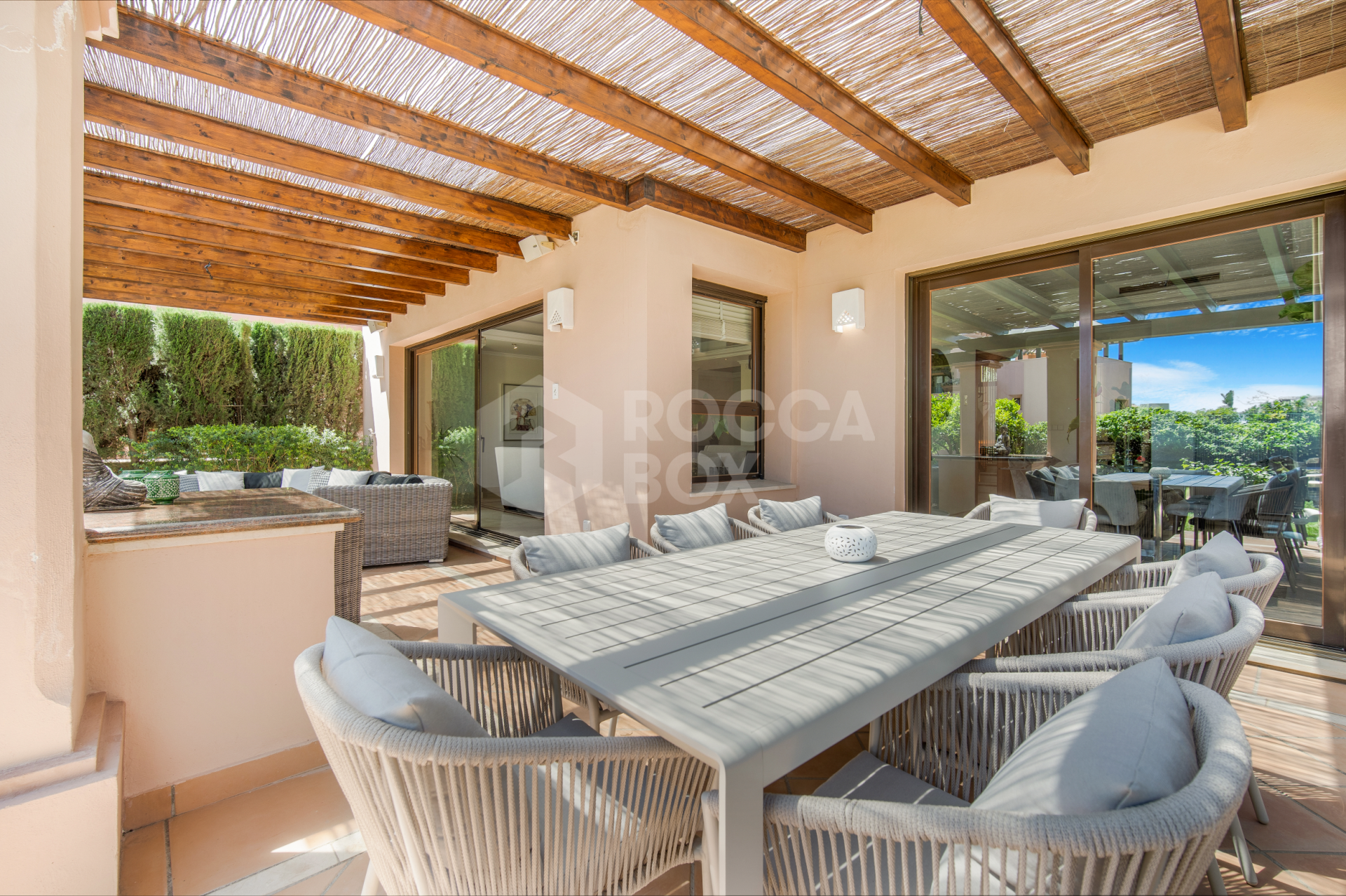 Luxury Town House in Cascada de Camojan, Marbella