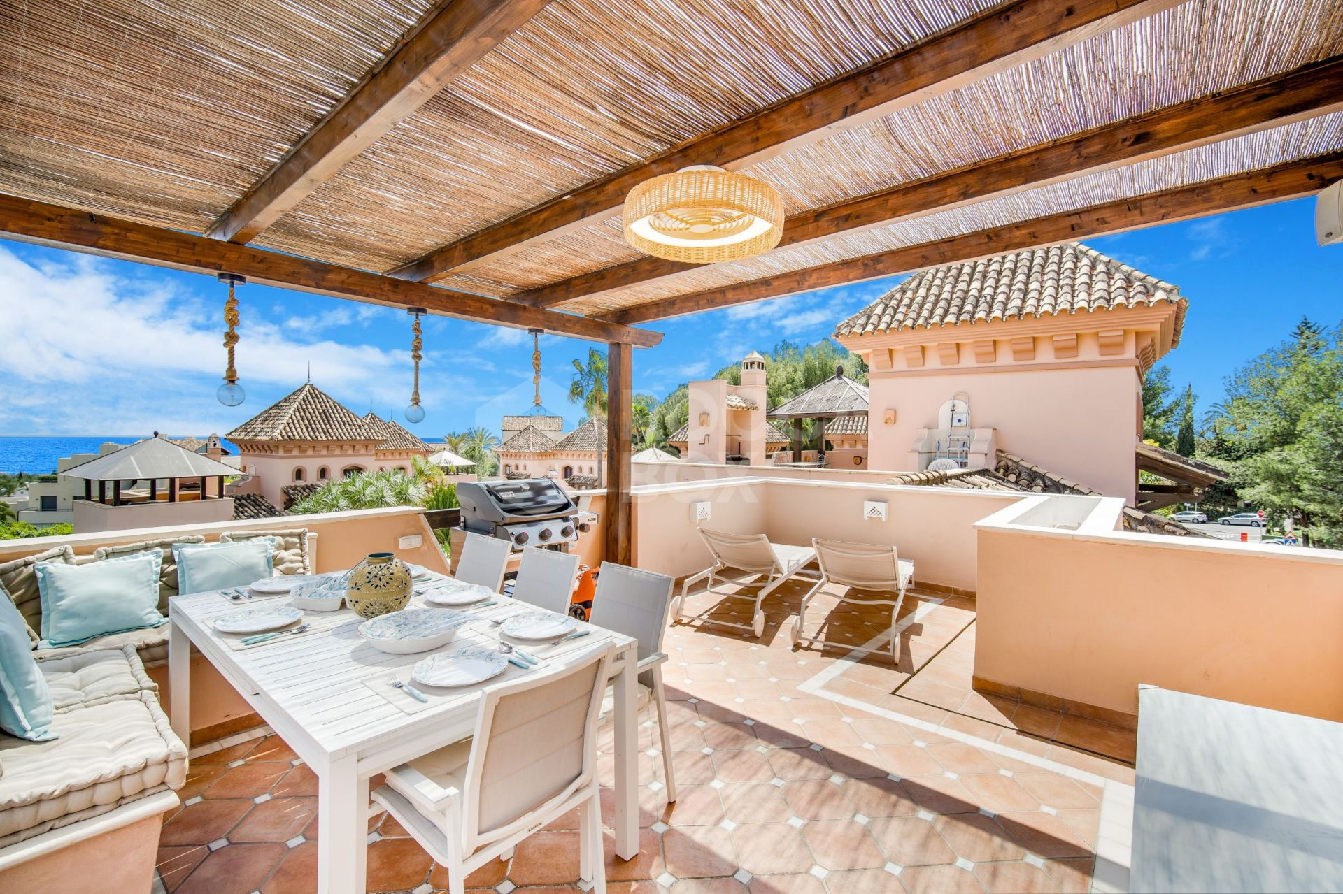 Luxury Town House in Cascada de Camojan, Marbella