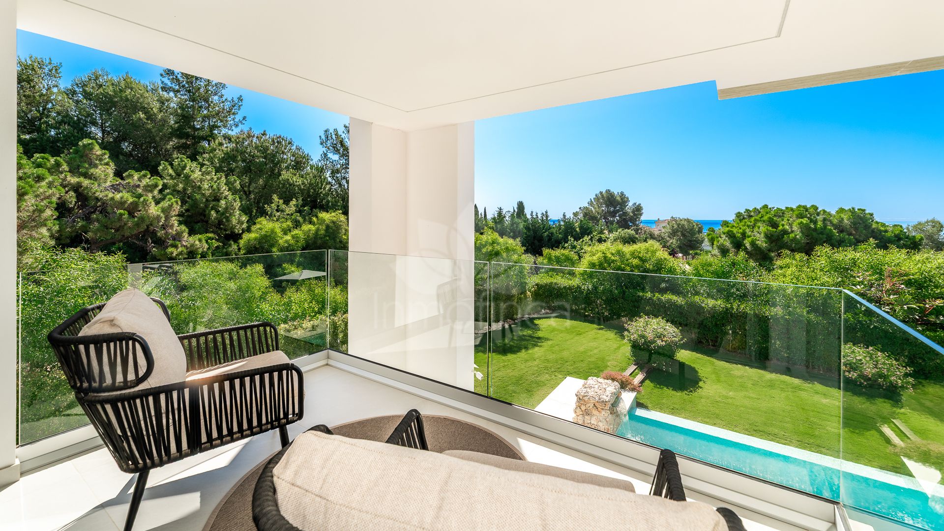 Villa en Cascada de Camojan, Marbella