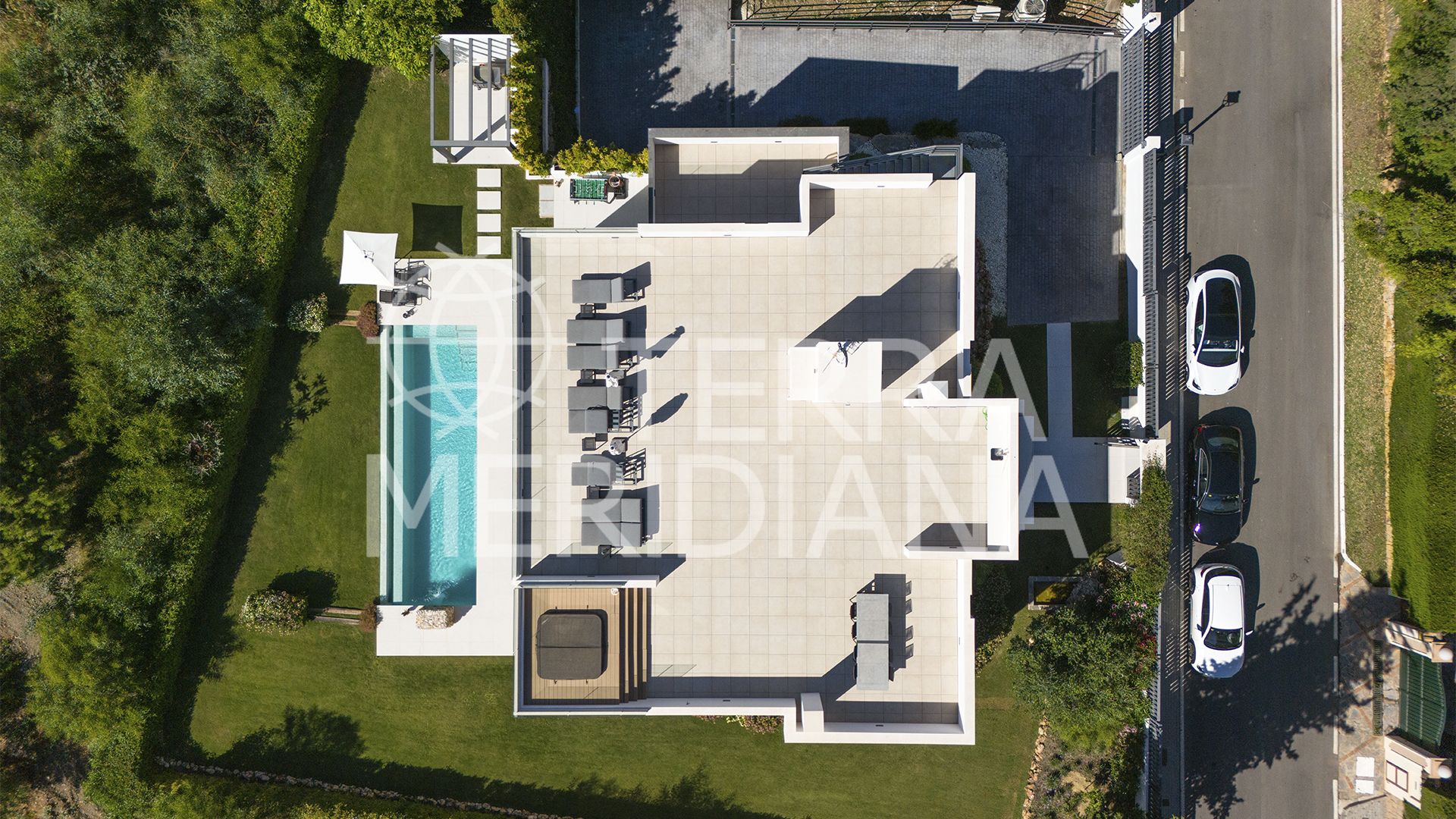 Villa in Cascada de Camojan, Marbella