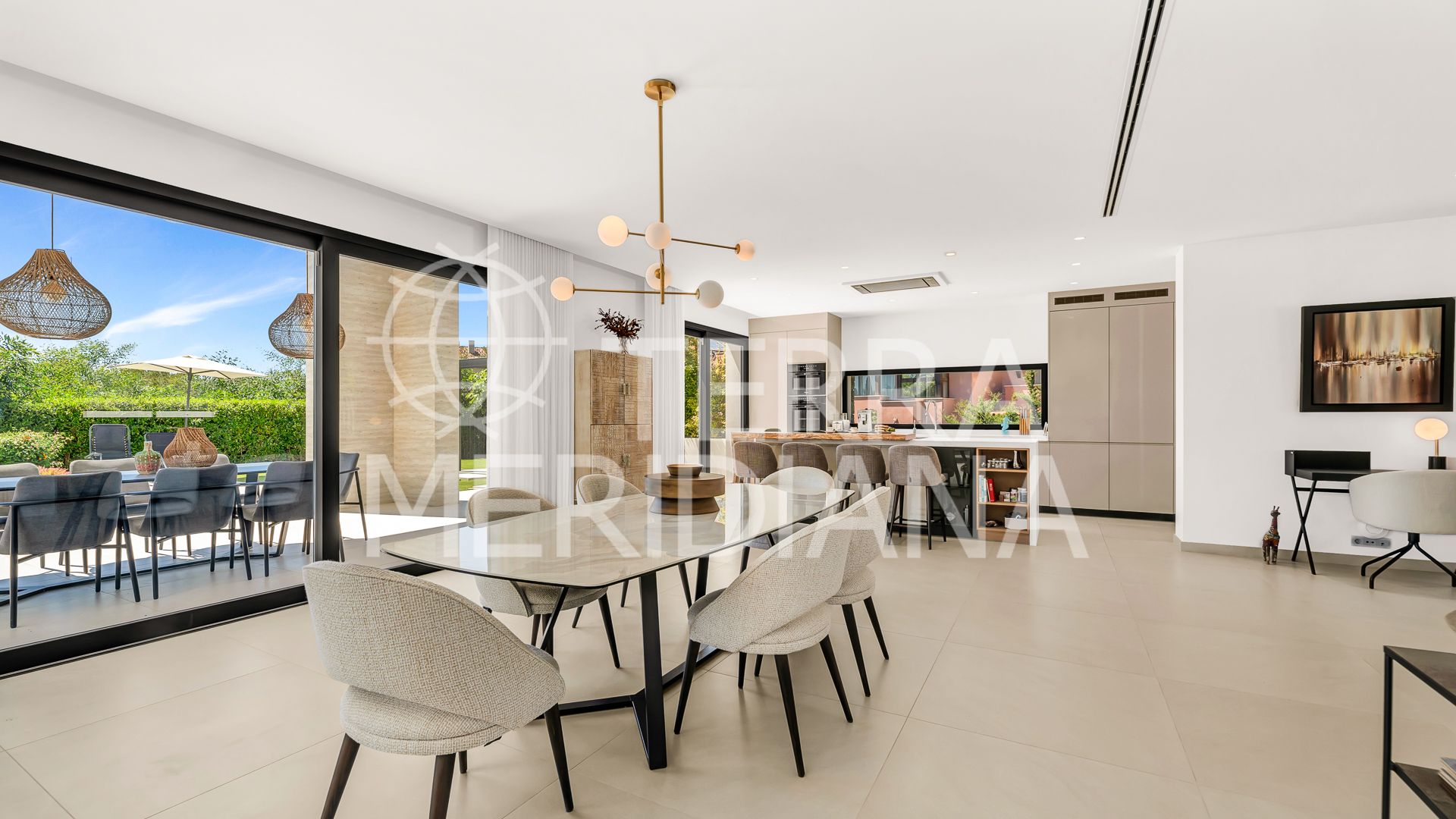 Villa in Cascada de Camojan, Marbella