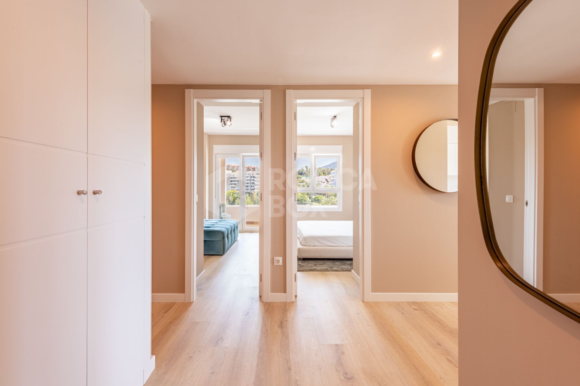 Brand New Luxury Corner Apartment with Sea & Mountain Views in Nueva Andalucia, Marbella