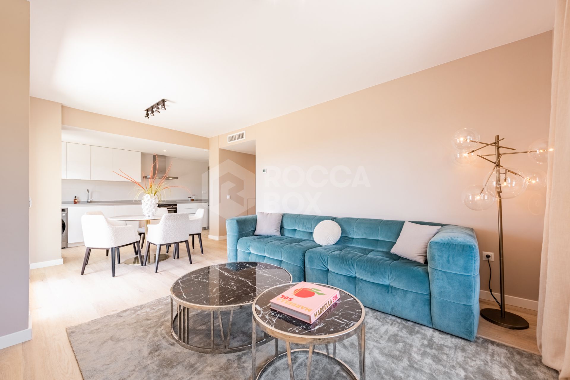 Brand New Luxury Corner Apartment with Sea & Mountain Views in Nueva Andalucia, Marbella