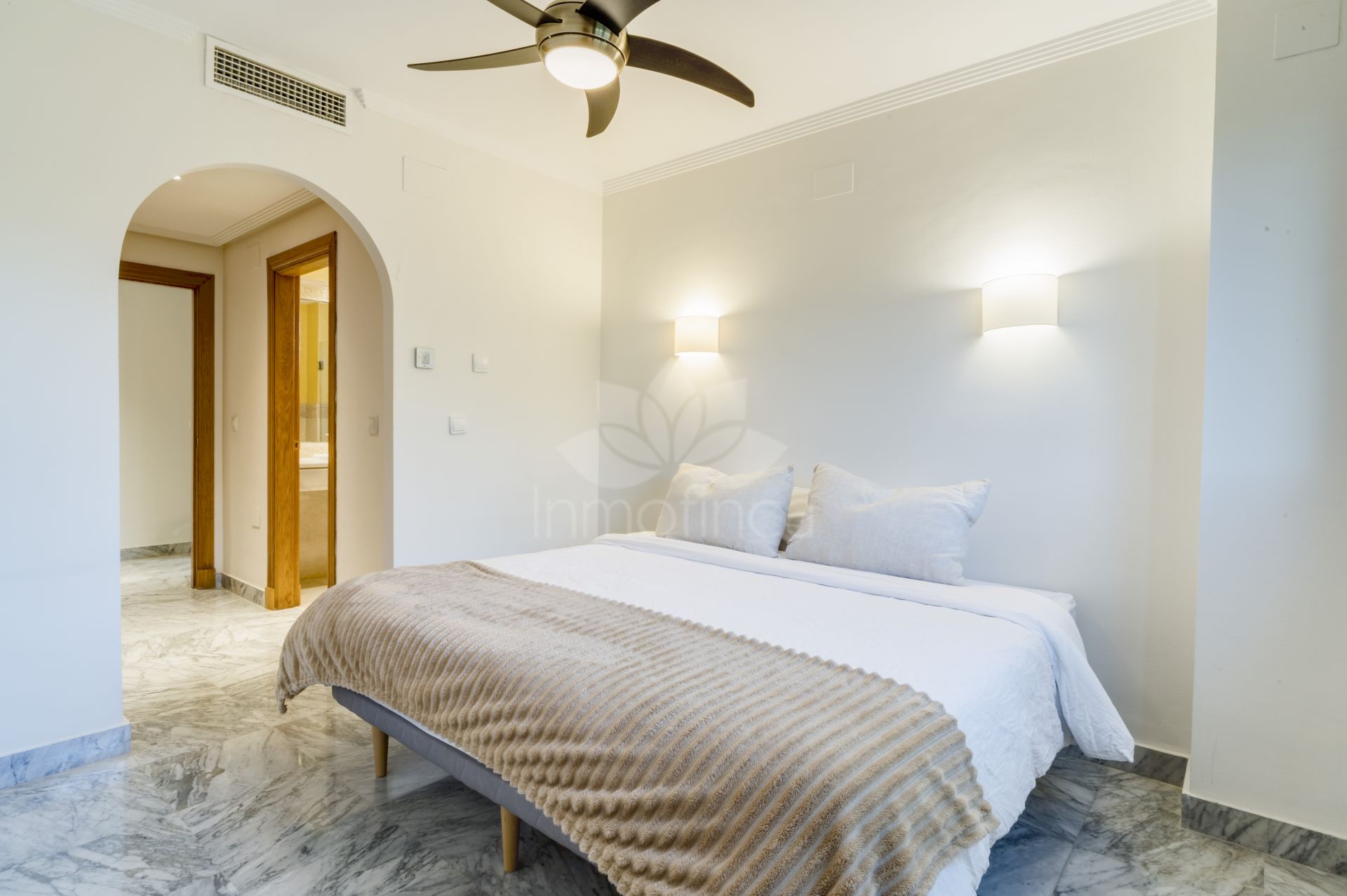 Apartamento Planta Baja en La Quinta del Virrey, Marbella