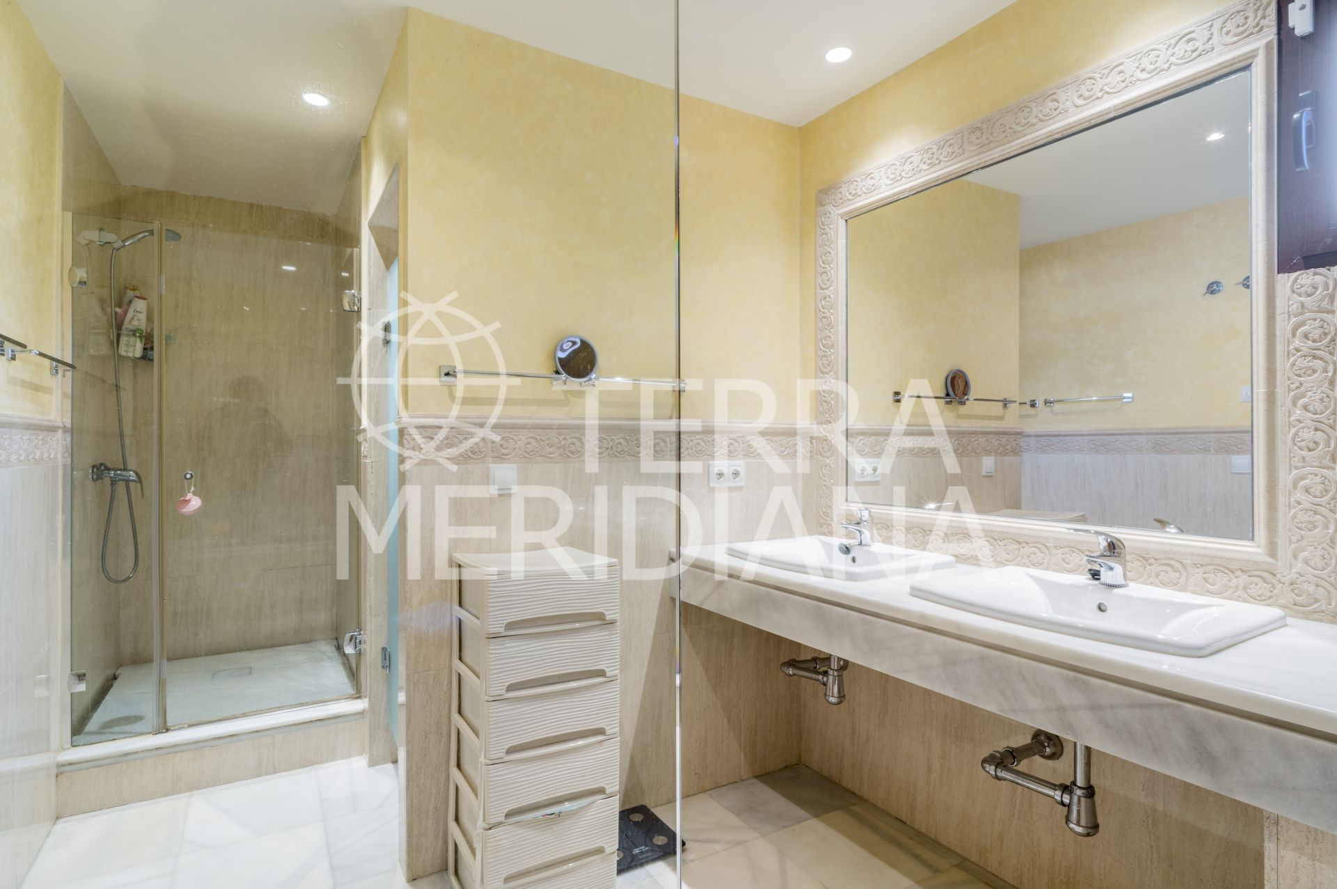 Ground Floor Apartment in La Quinta del Virrey, Marbella