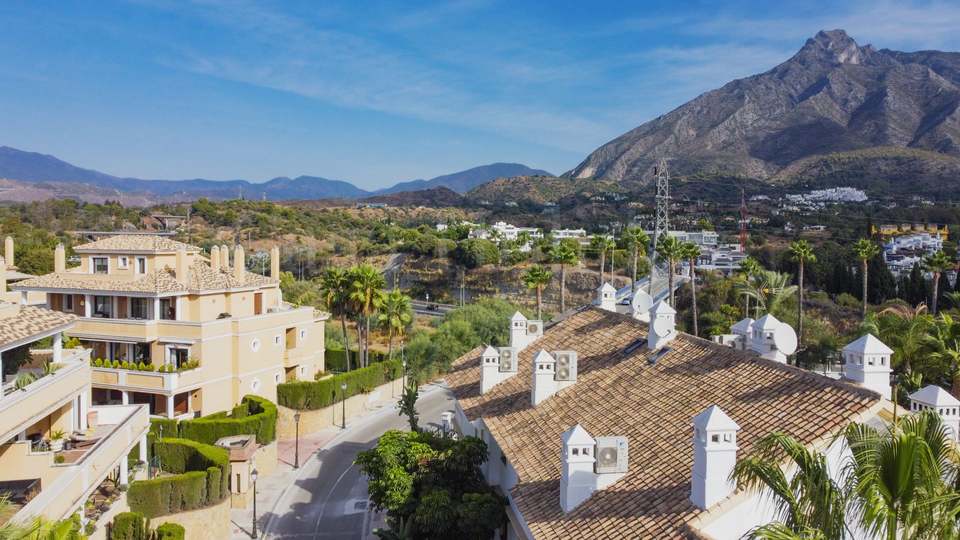 Ground Floor Apartment in La Quinta del Virrey, Marbella