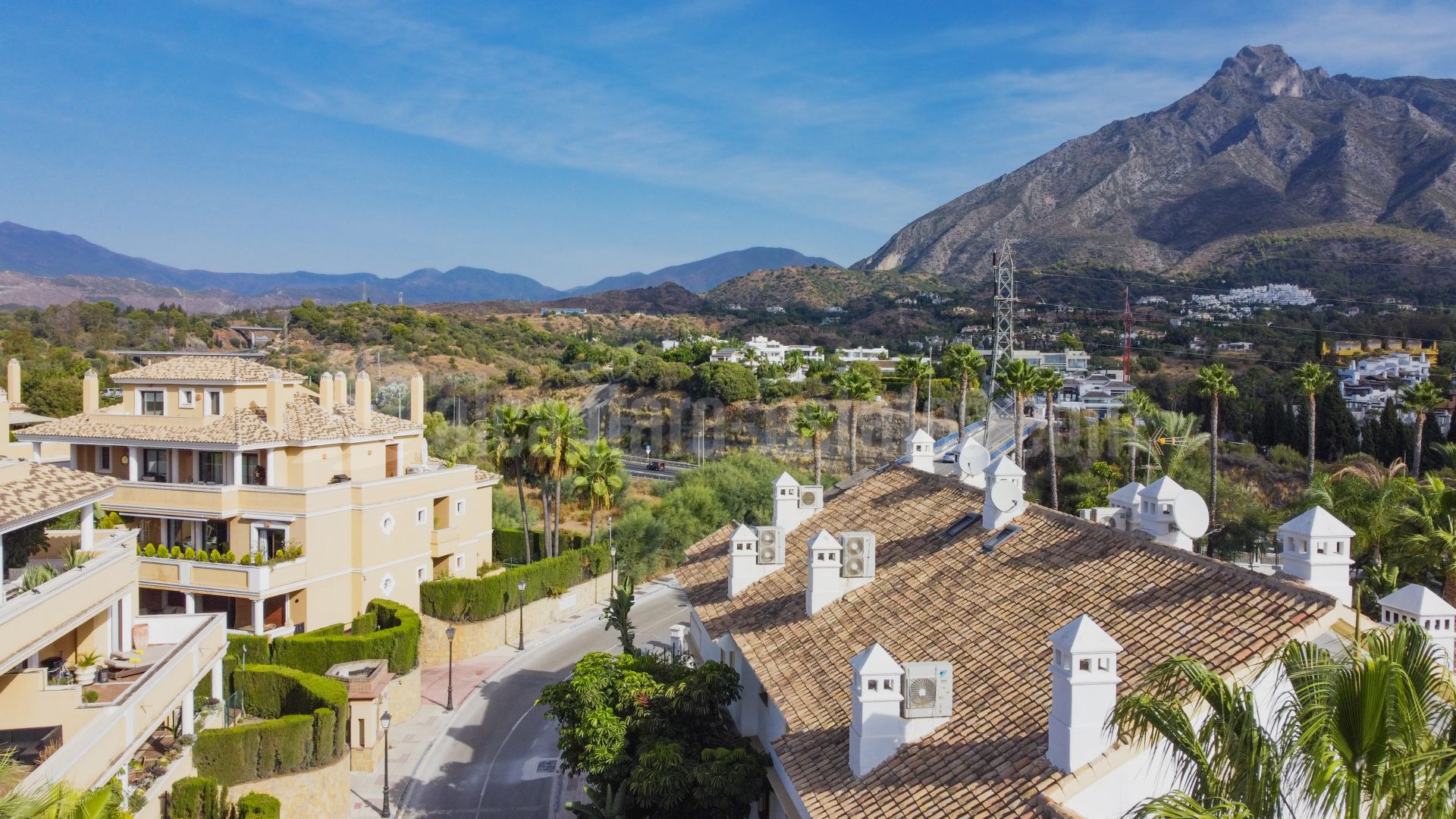 Ground Floor Apartment in La Quinta del Virrey, Marbella