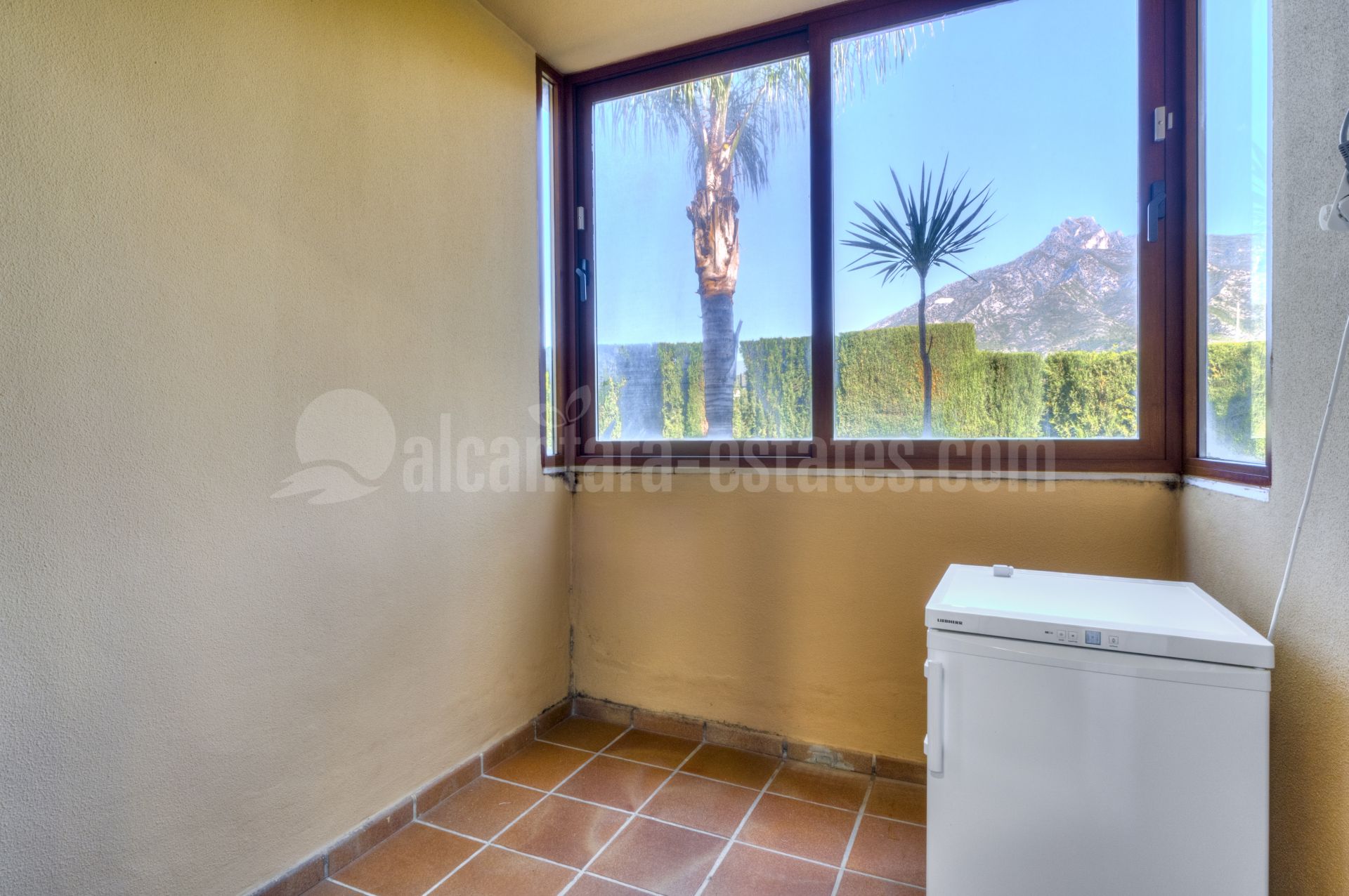 Ground Floor Apartment in La Quinta del Virrey, Marbella