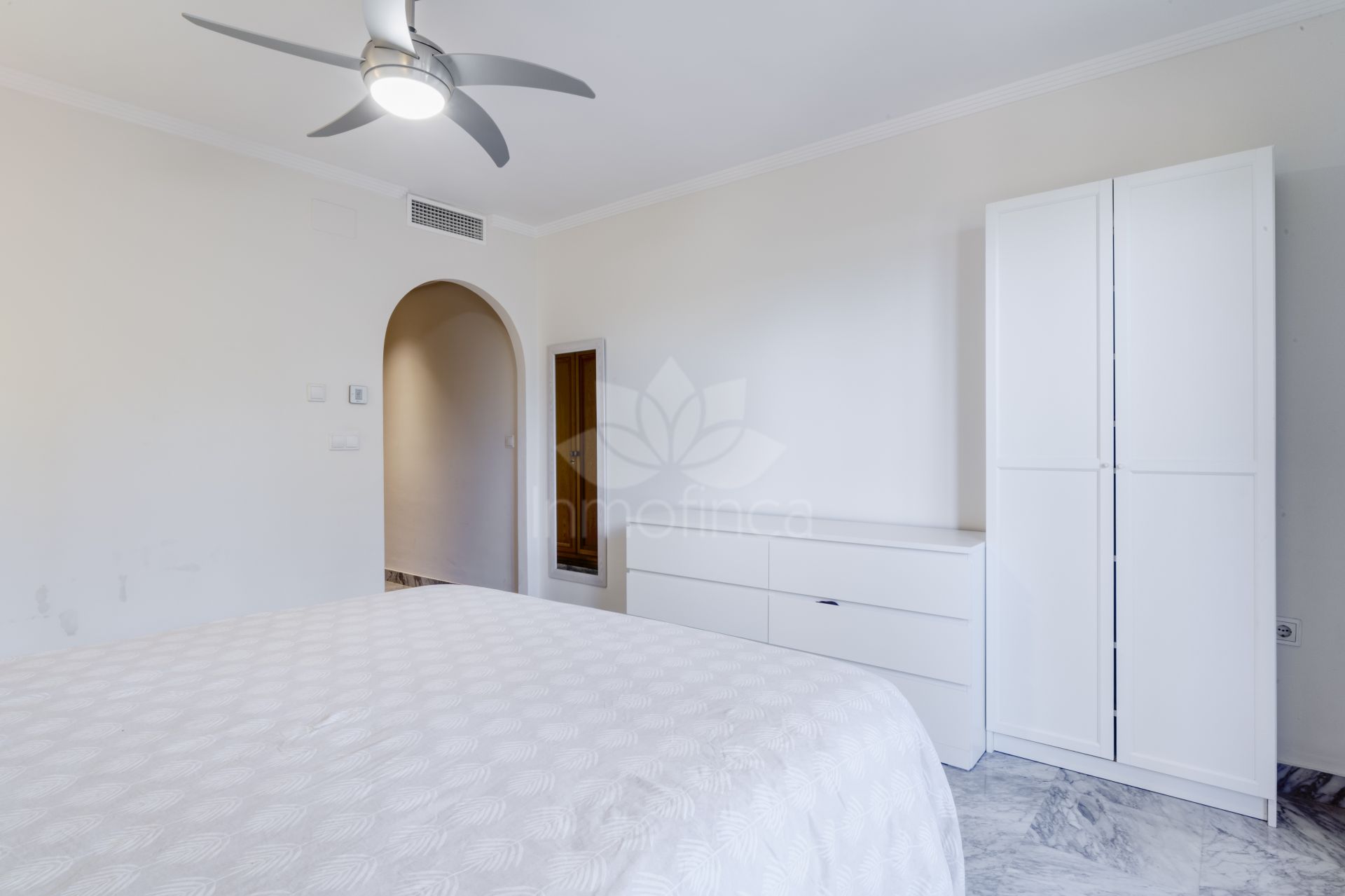 Apartamento Planta Baja en La Quinta del Virrey, Marbella