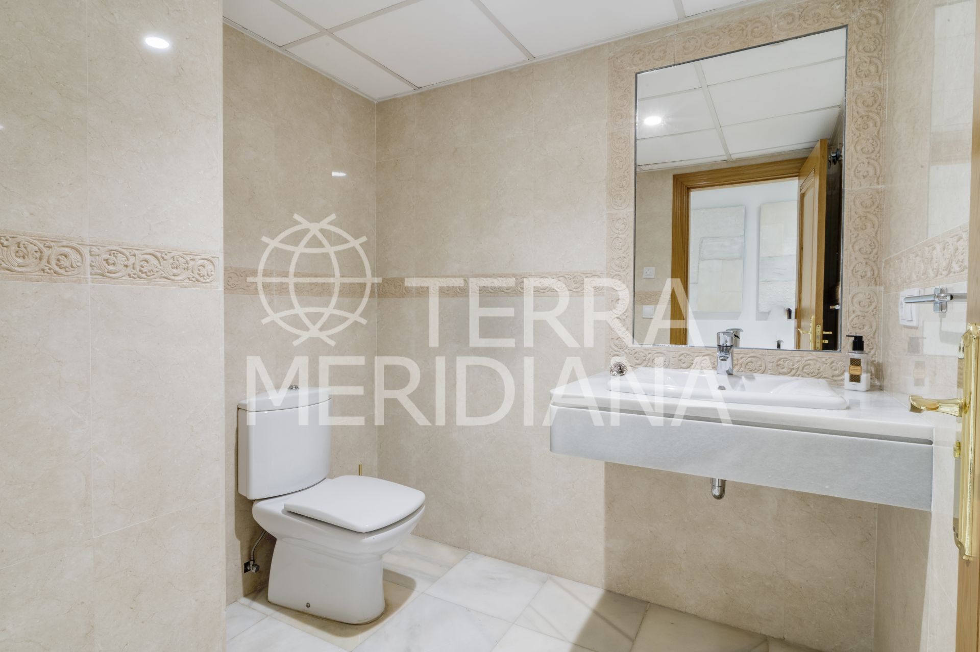 Ground Floor Apartment in La Quinta del Virrey, Marbella