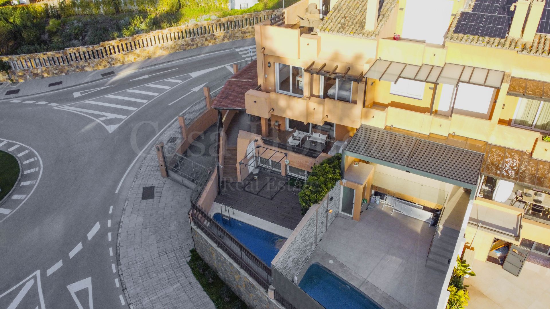 Adosado en Lomas de Puente Romano, Marbella