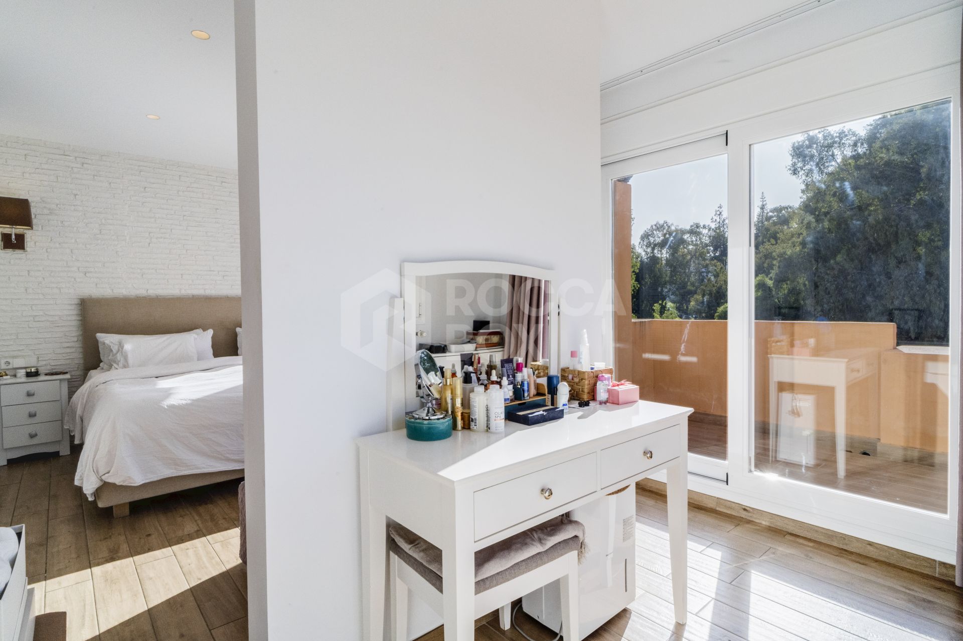 Elegant Four-Bedroom Townhouse with Private Pool in Lomas de Puente Romano