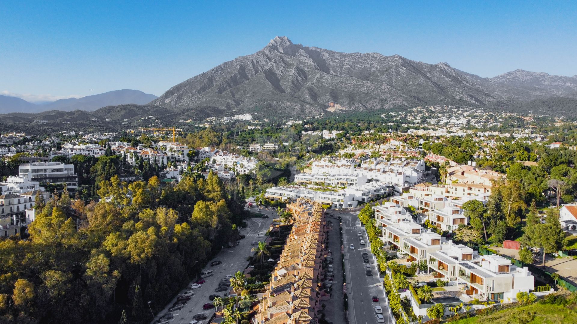 Town House in Lomas de Puente Romano, Marbella