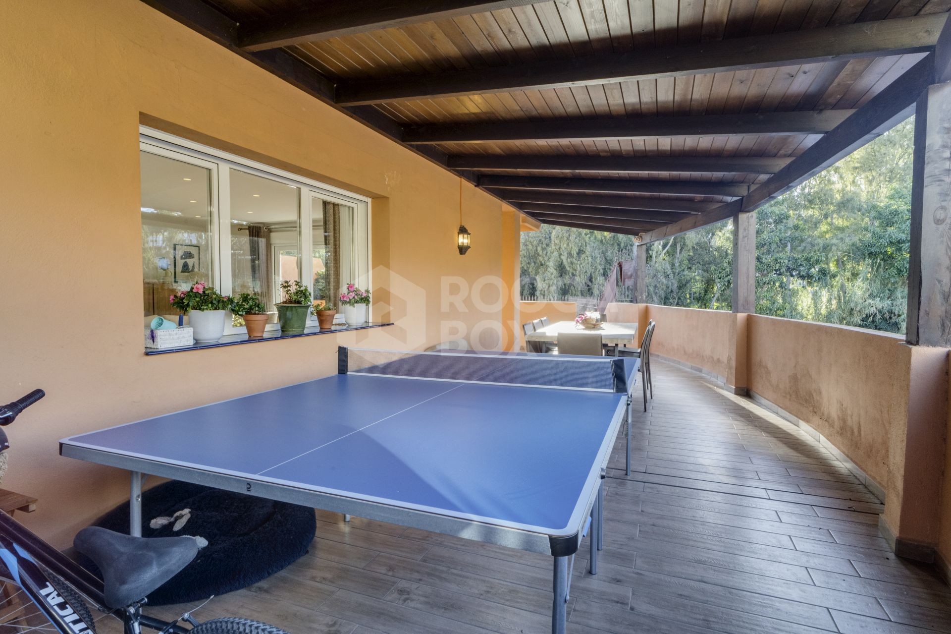 Elegant Four-Bedroom Townhouse with Private Pool in Lomas de Puente Romano