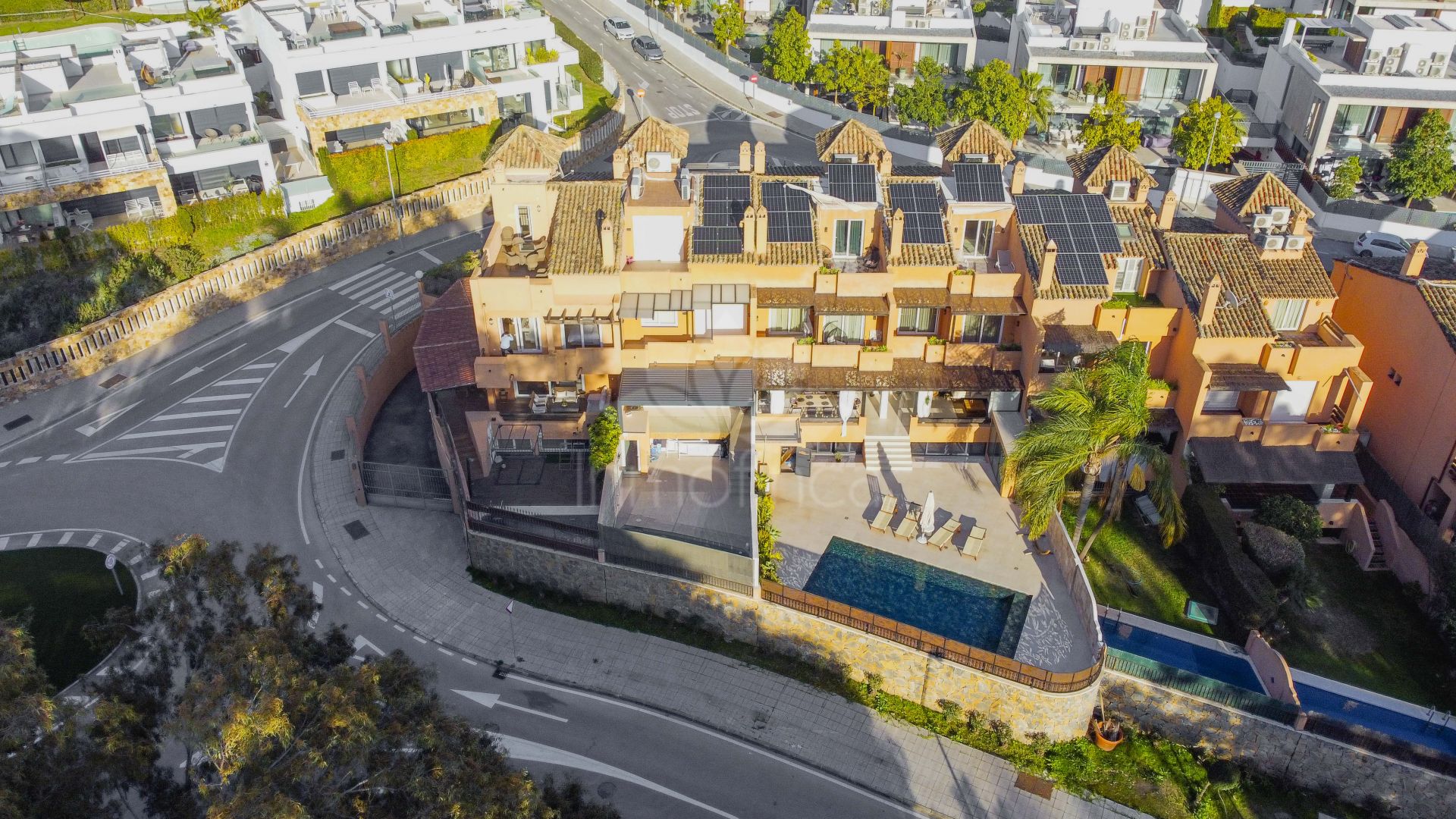 Town House in Lomas de Puente Romano, Marbella