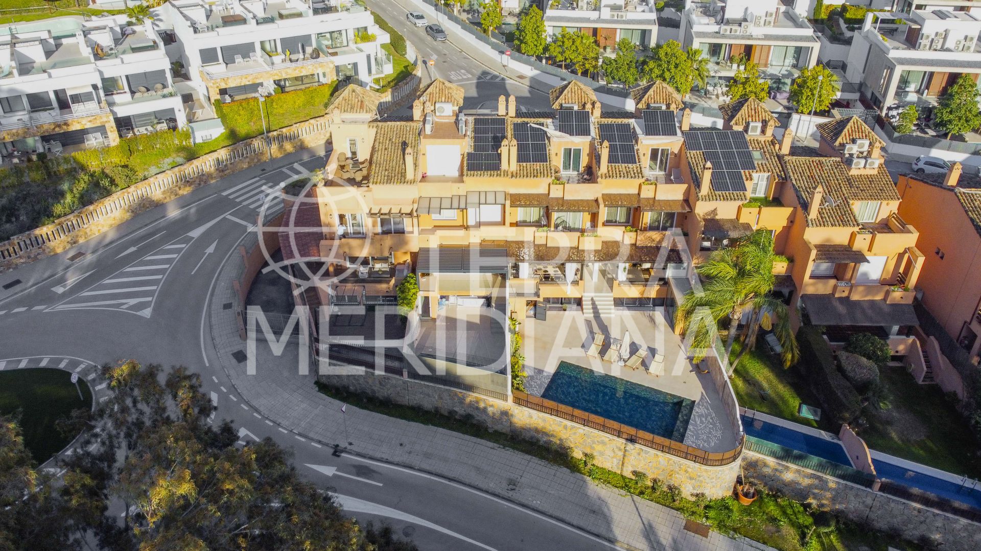 Town House in Lomas de Puente Romano, Marbella