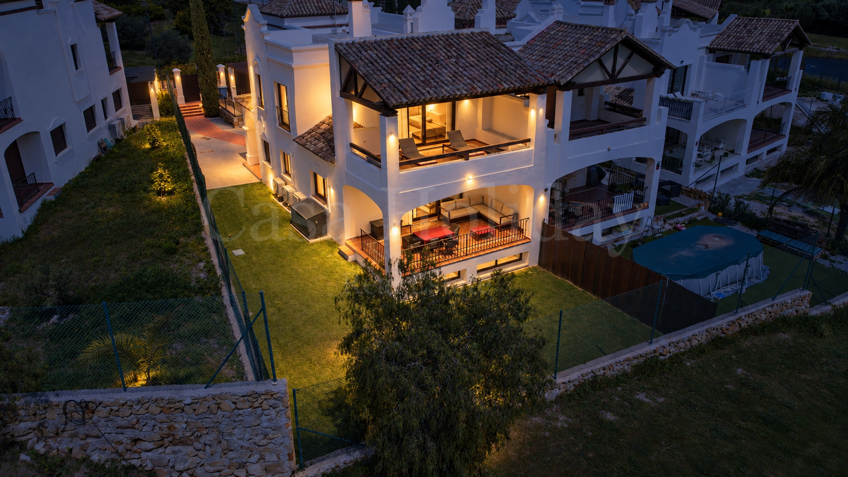 Semi Detached Villa in Azata Golf, Estepona