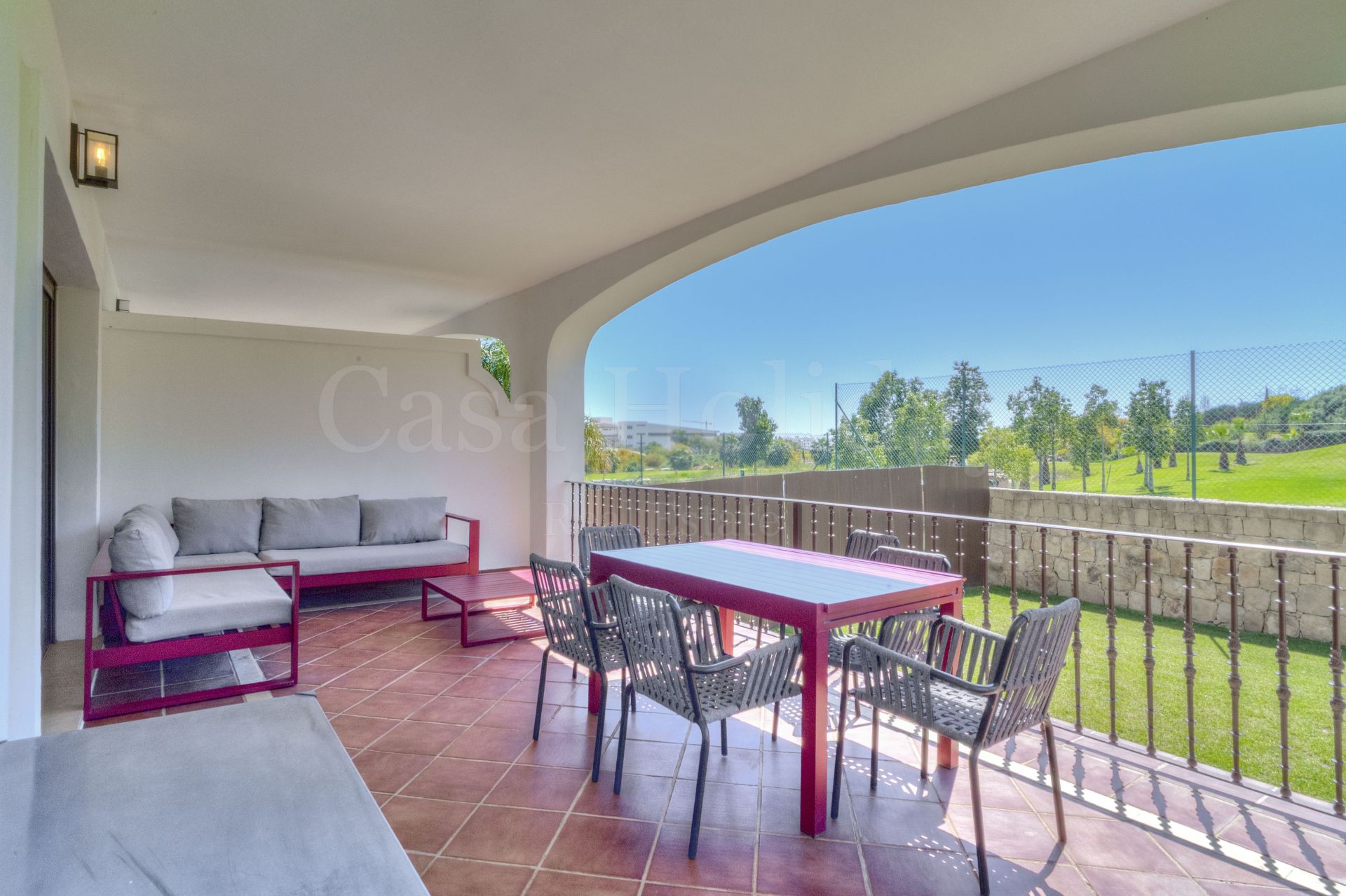 Villa Pareada en Azata Golf, Estepona