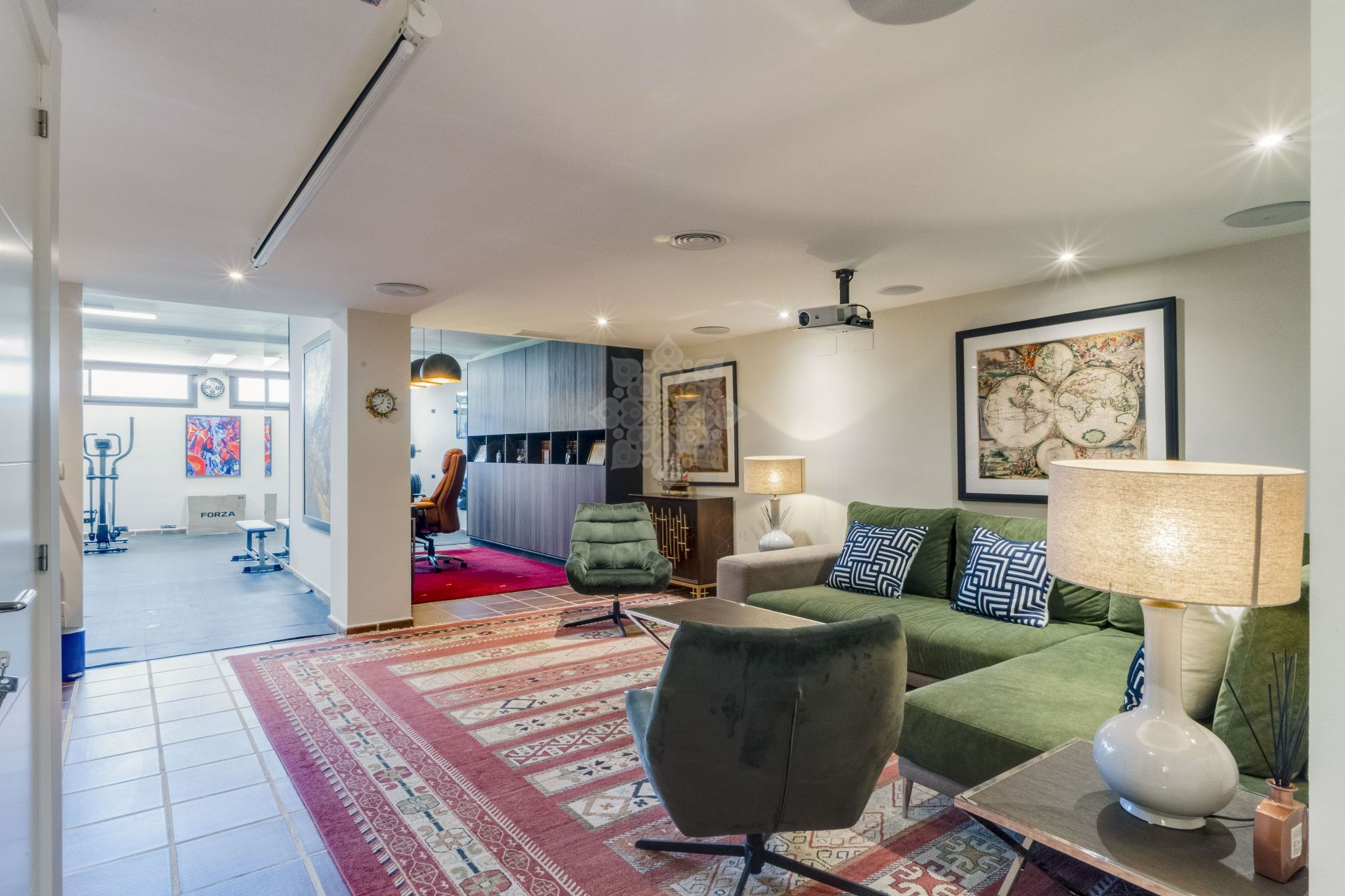 Semi Detached Villa in Azata Golf, Estepona