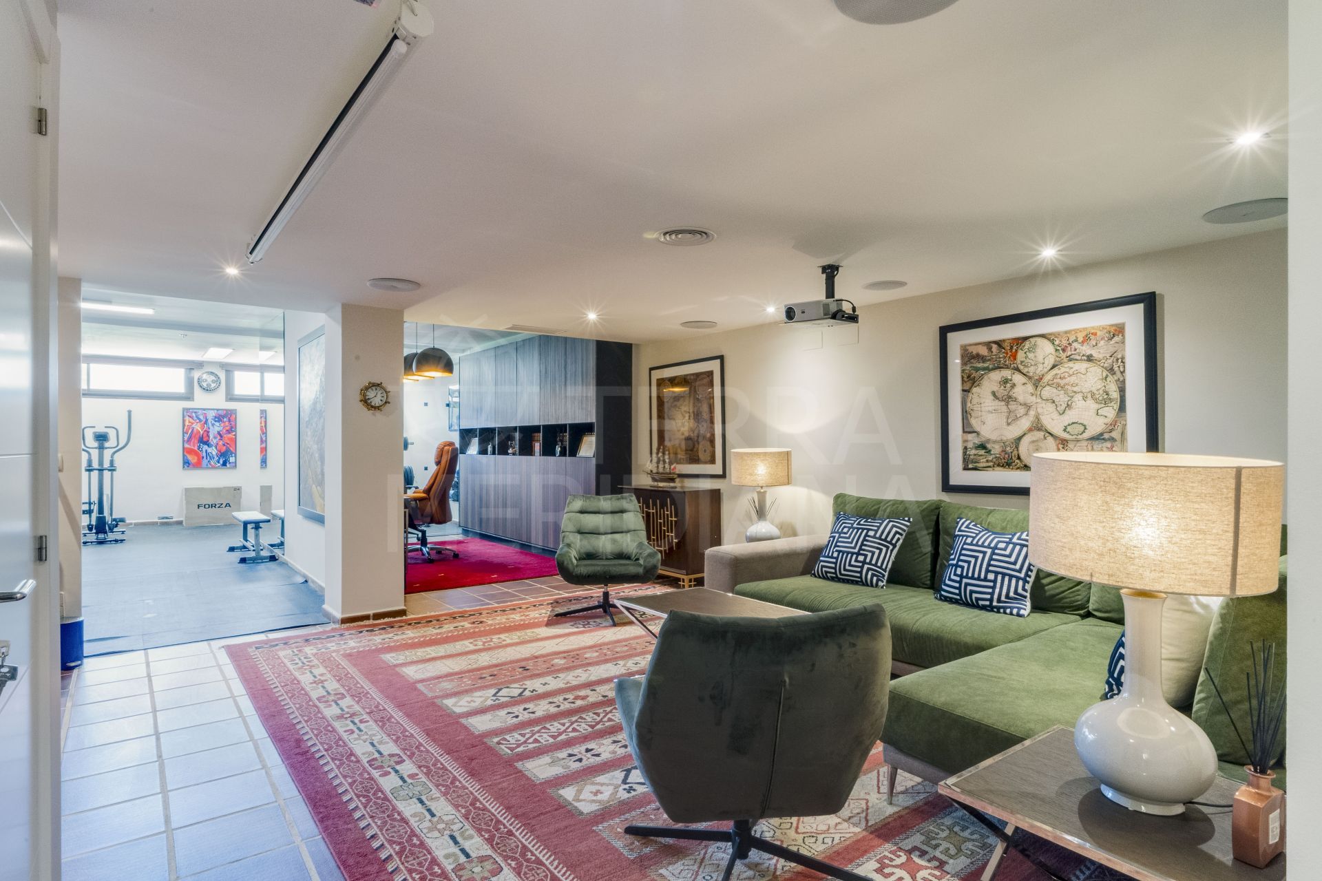 Semi Detached Villa in Azata Golf, Estepona