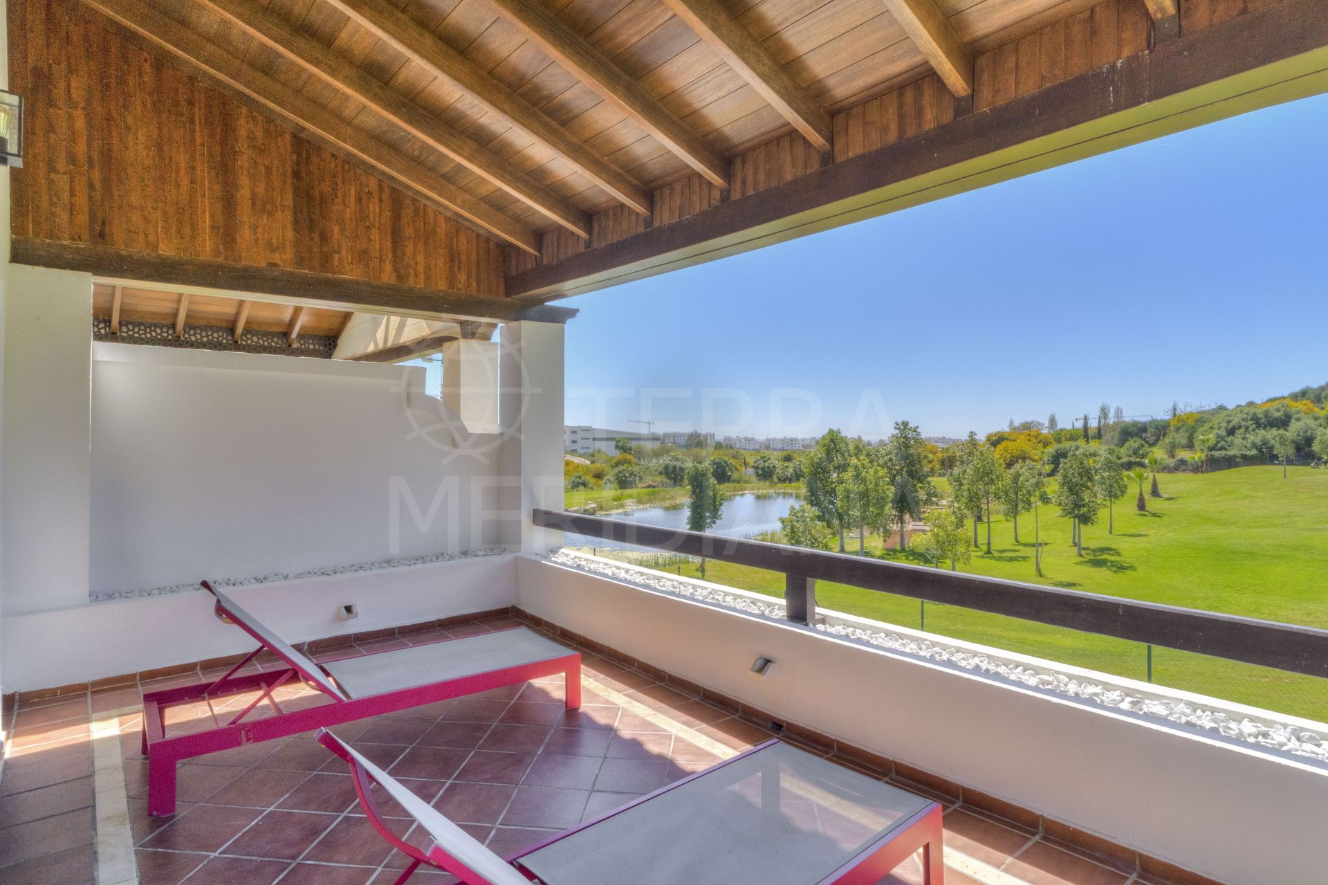 Semi Detached Villa in Azata Golf, Estepona