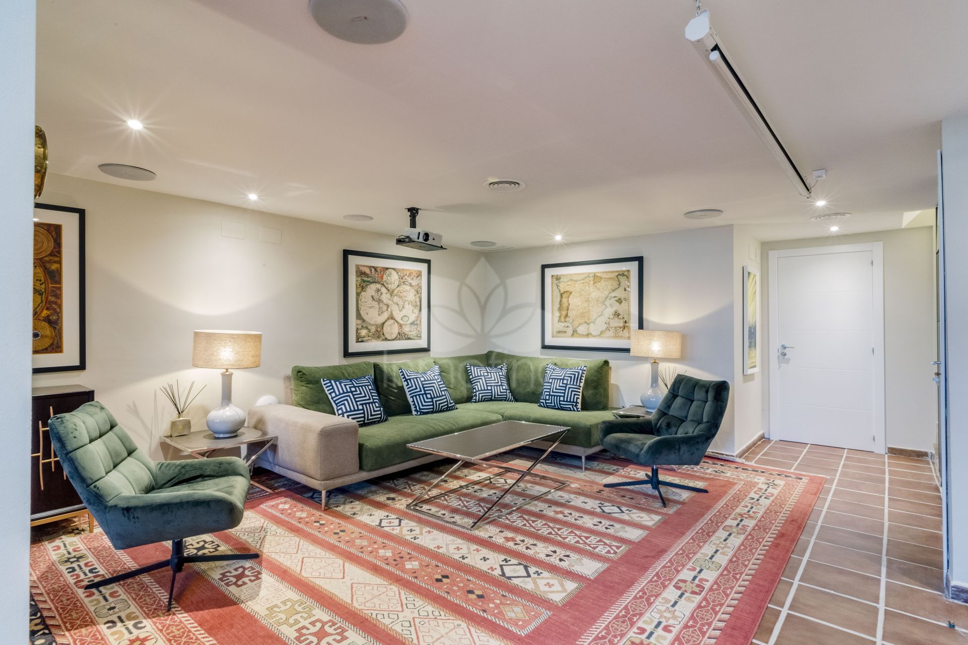 Semi Detached Villa in Azata Golf, Estepona