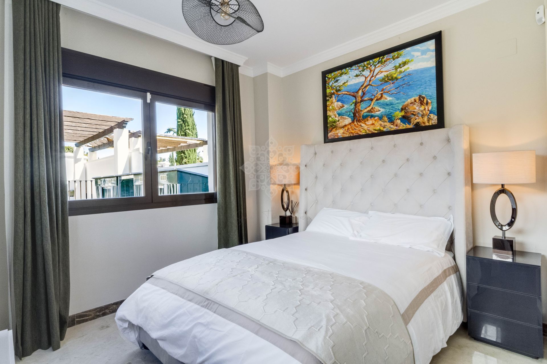 Semi Detached Villa in Azata Golf, Estepona