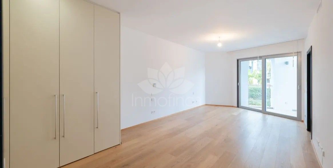 Semi Detached Villa in Meisho Hills, Marbella