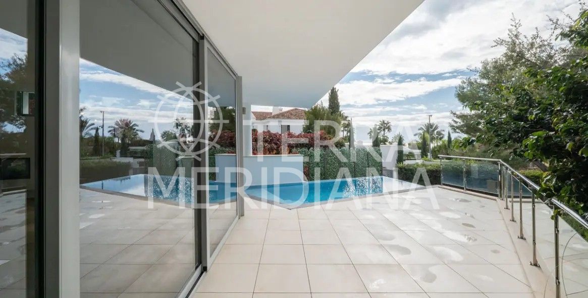 Semi Detached Villa in Meisho Hills, Marbella