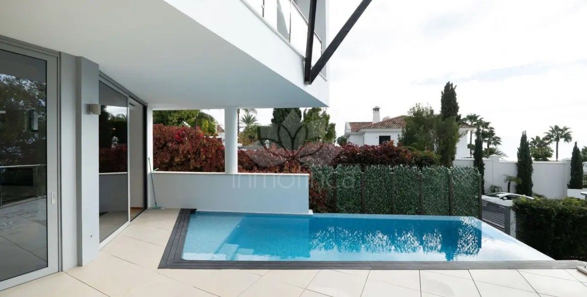 Semi Detached Villa in Meisho Hills, Marbella