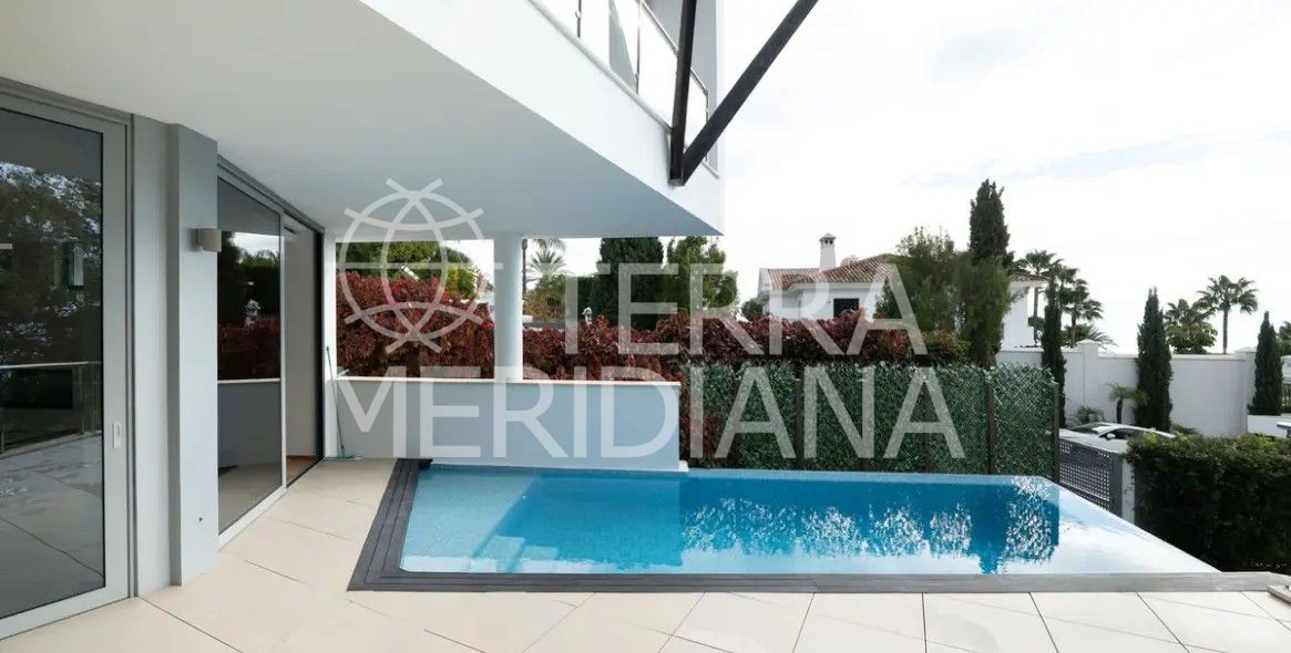 Semi Detached Villa in Meisho Hills, Marbella