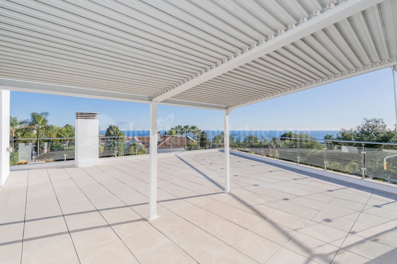 Semi Detached Villa in Meisho Hills, Marbella