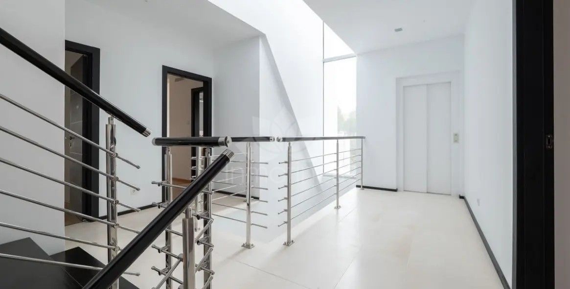 Semi Detached Villa in Meisho Hills, Marbella