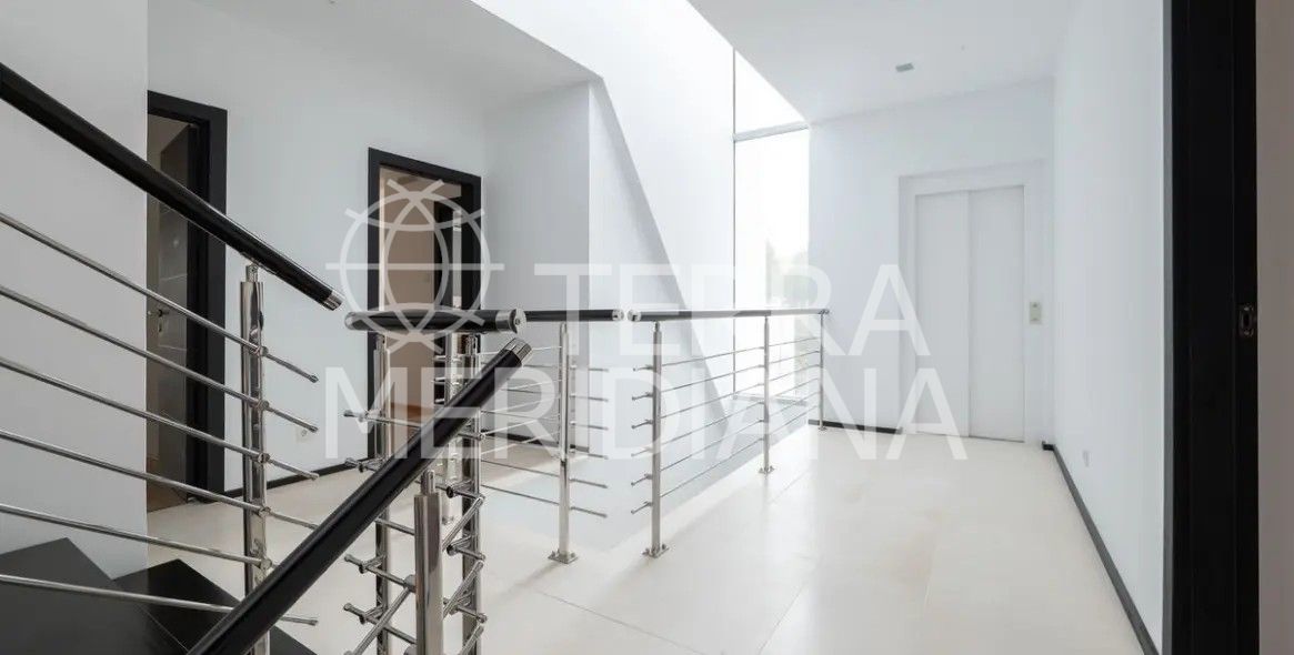 Semi Detached Villa in Meisho Hills, Marbella