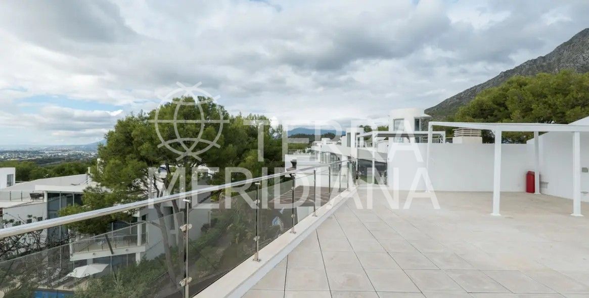 Semi Detached Villa in Meisho Hills, Marbella