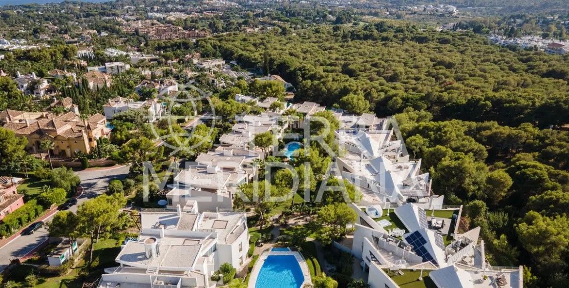 Semi Detached Villa in Meisho Hills, Marbella