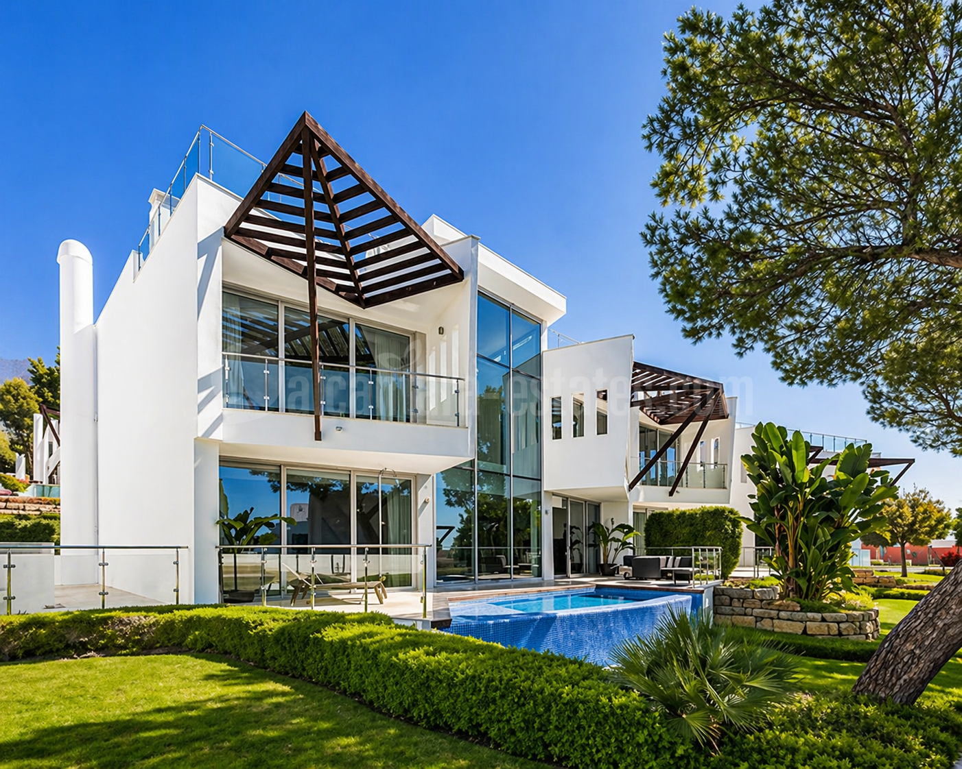 Semi Detached Villa in Meisho Hills, Marbella