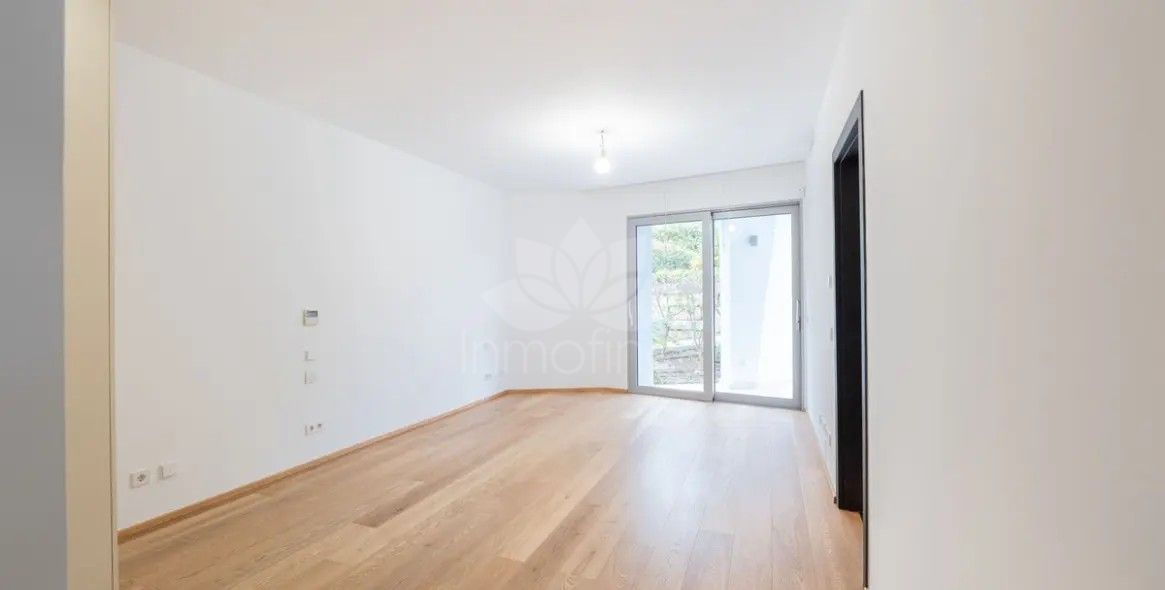 Semi Detached Villa in Meisho Hills, Marbella