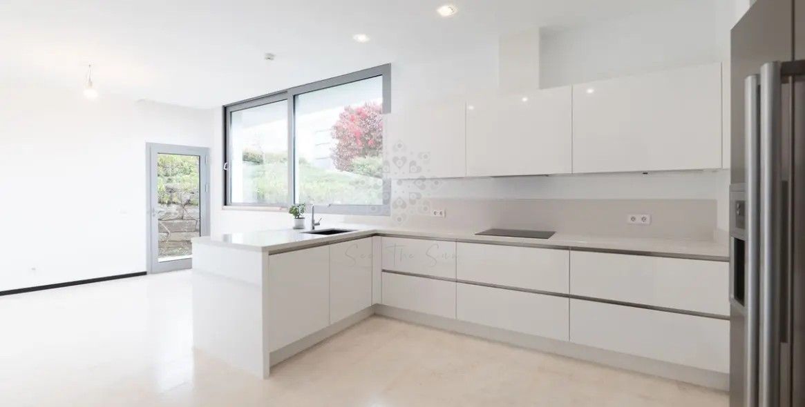 Semi Detached Villa in Meisho Hills, Marbella