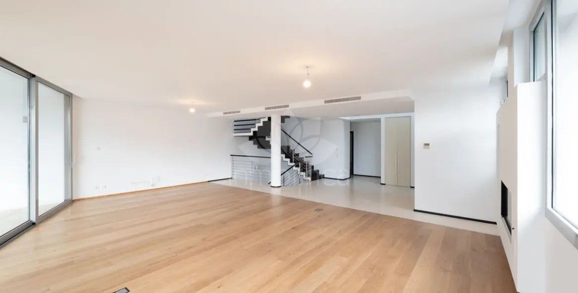 Semi Detached Villa in Meisho Hills, Marbella