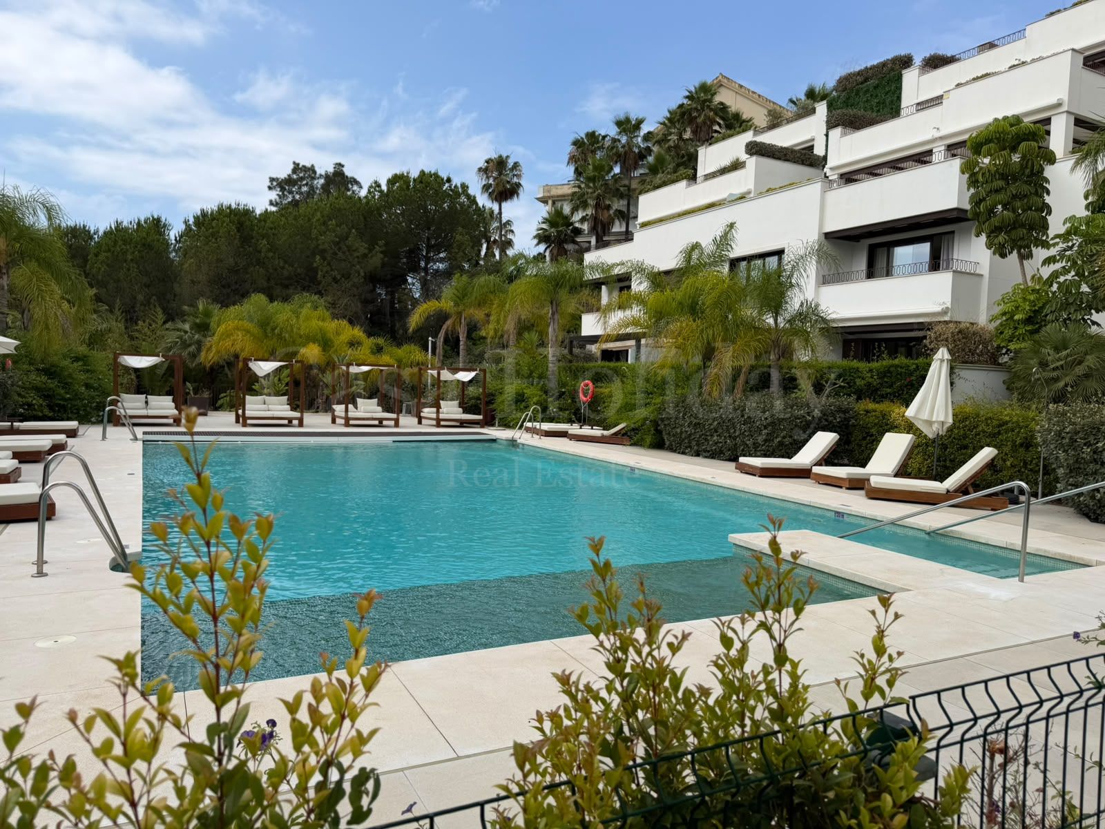 Ground Floor Duplex in Lomas del Rey, Marbella