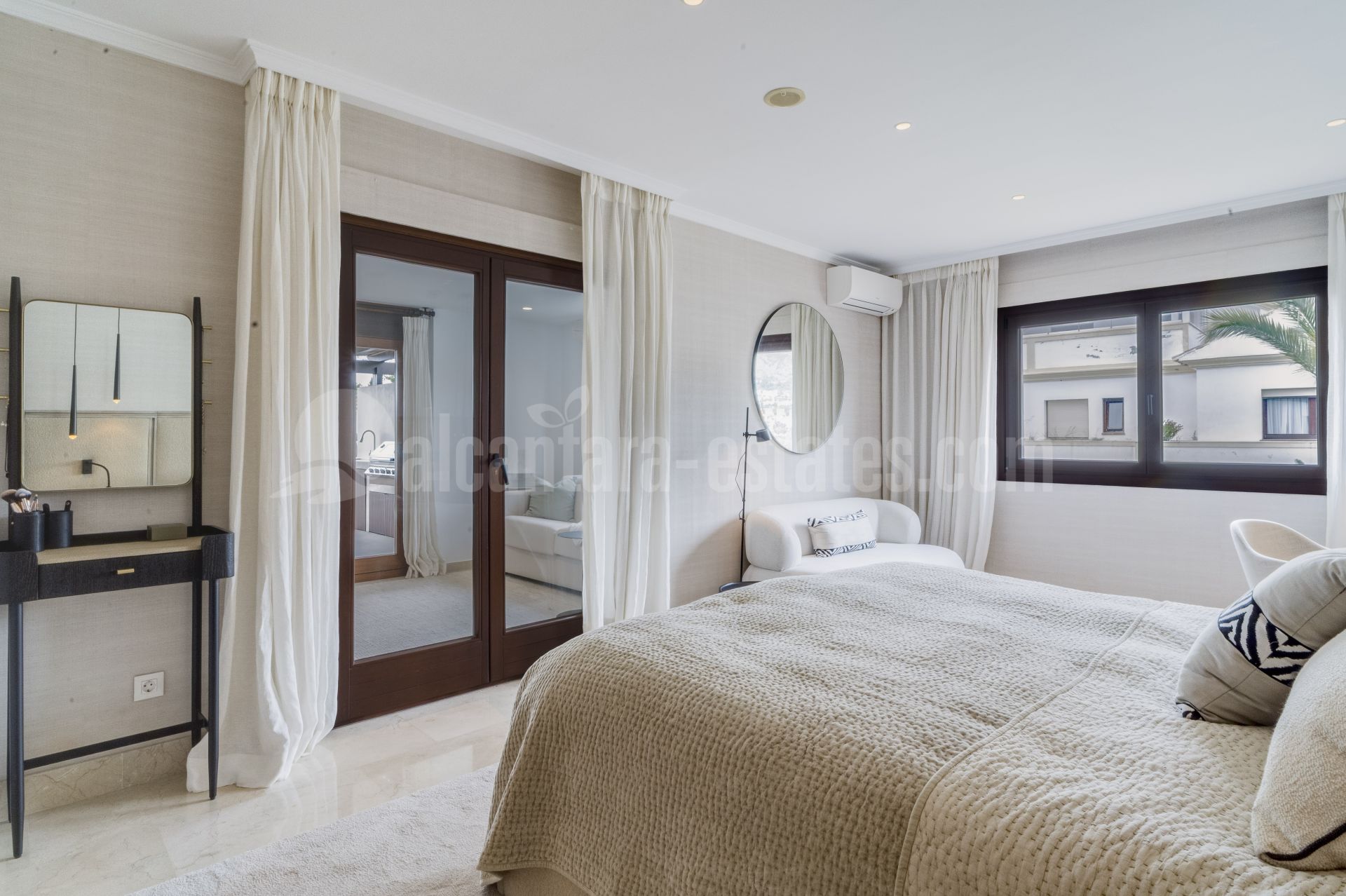 Duplex Penthouse in Lomas del Rey, Marbella