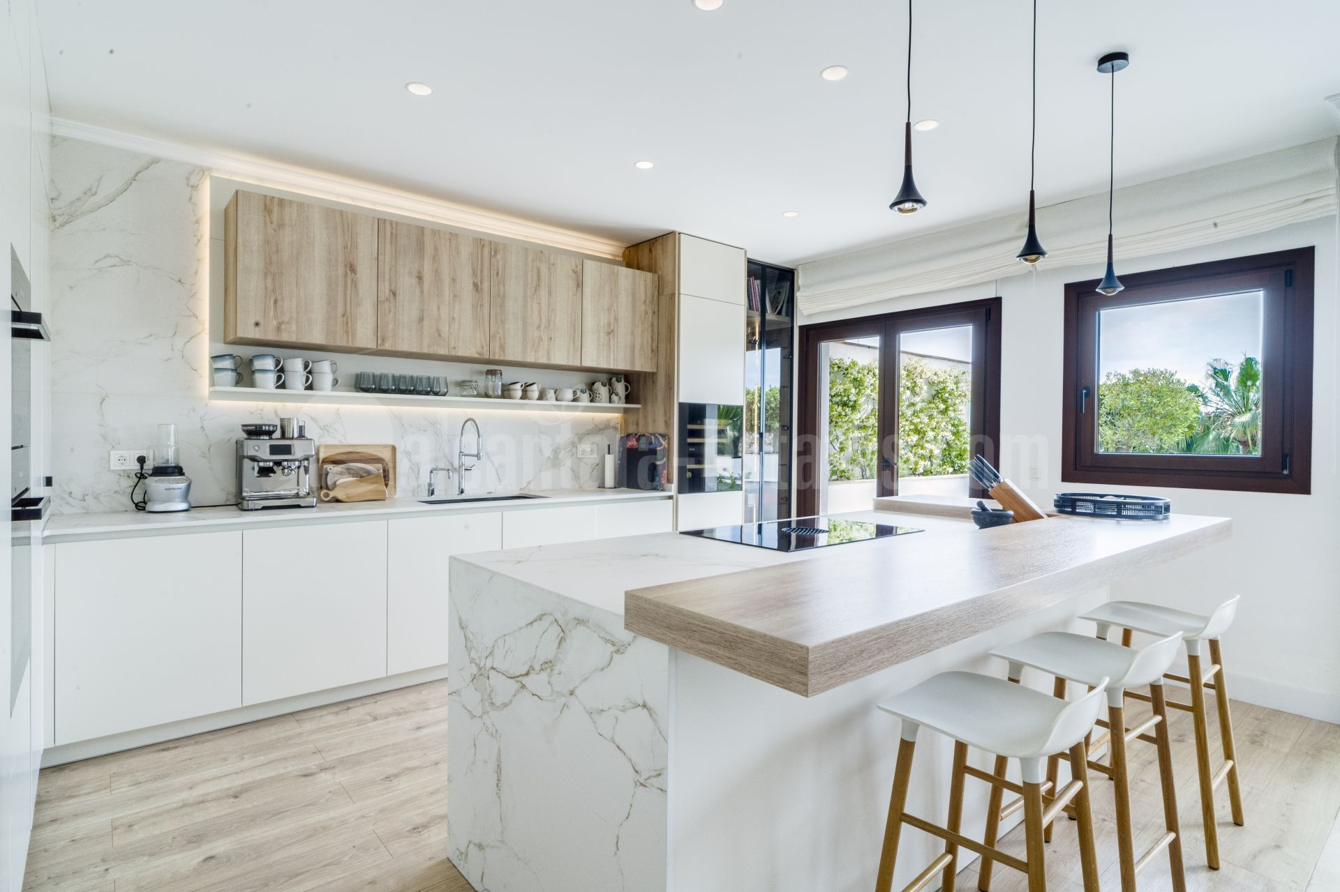 Duplex Penthouse in Lomas del Rey, Marbella