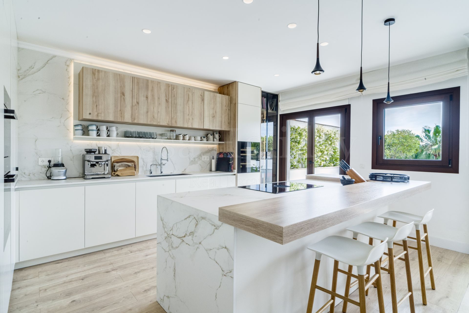 Duplex Penthouse in Lomas del Rey, Marbella