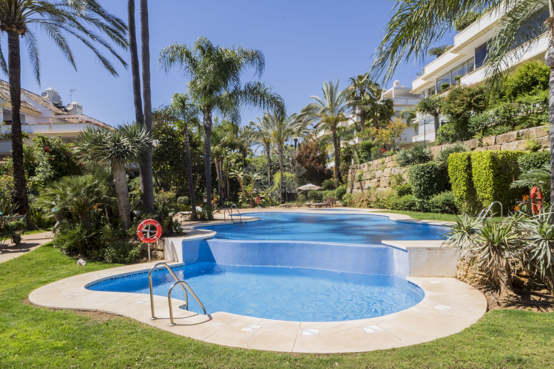 Duplex Penthouse in Lomas del Rey, Marbella