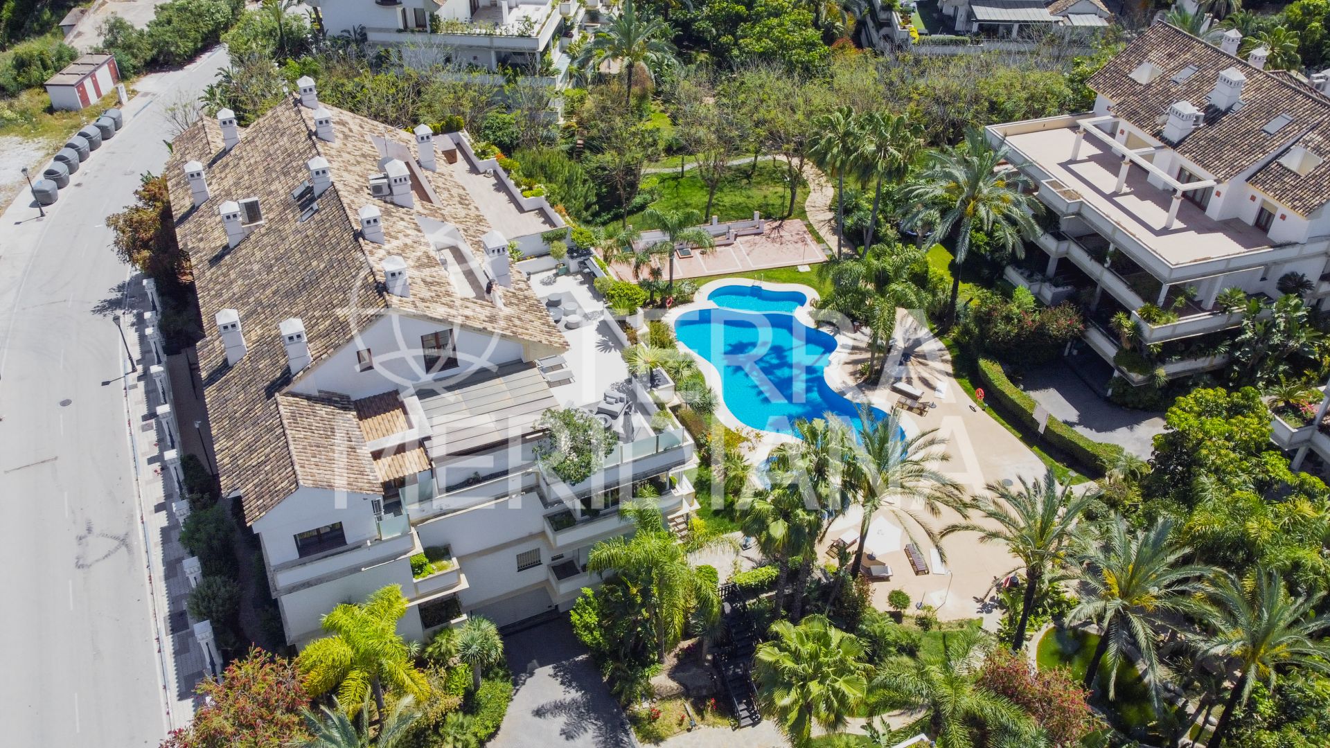 Duplex Penthouse in Lomas del Rey, Marbella